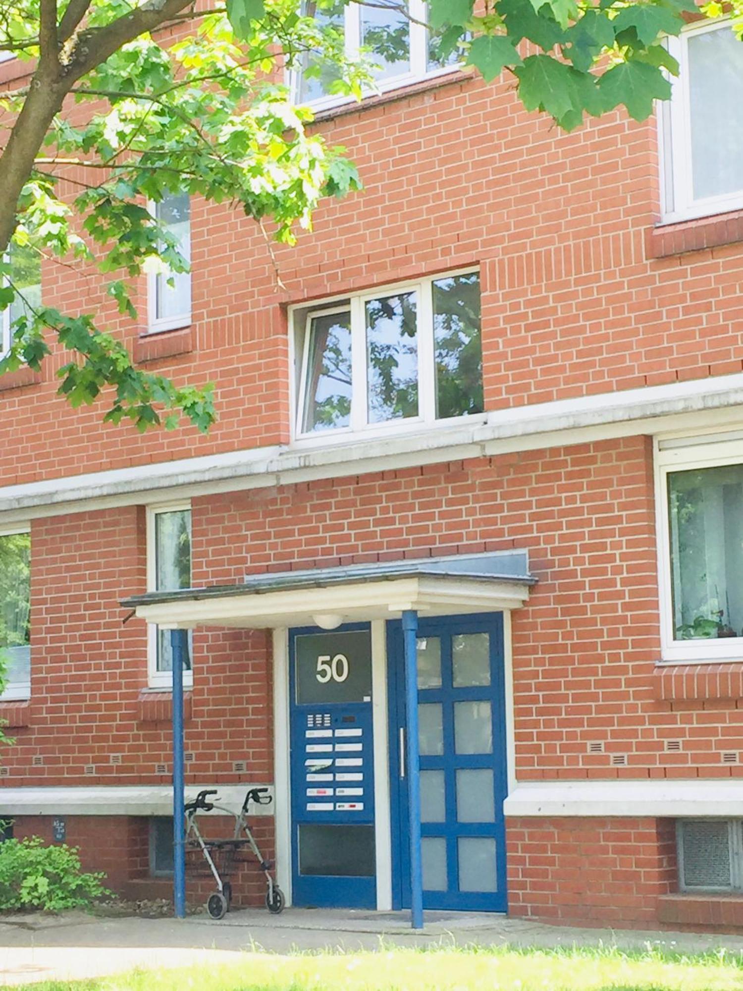 Welcometomessepremium Three Bedroom Apartment