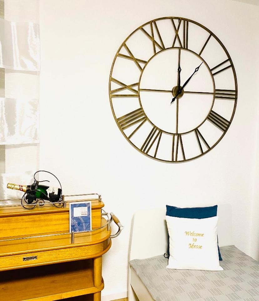 Welcometomessepremium Three Bedroom Apartment Hannover