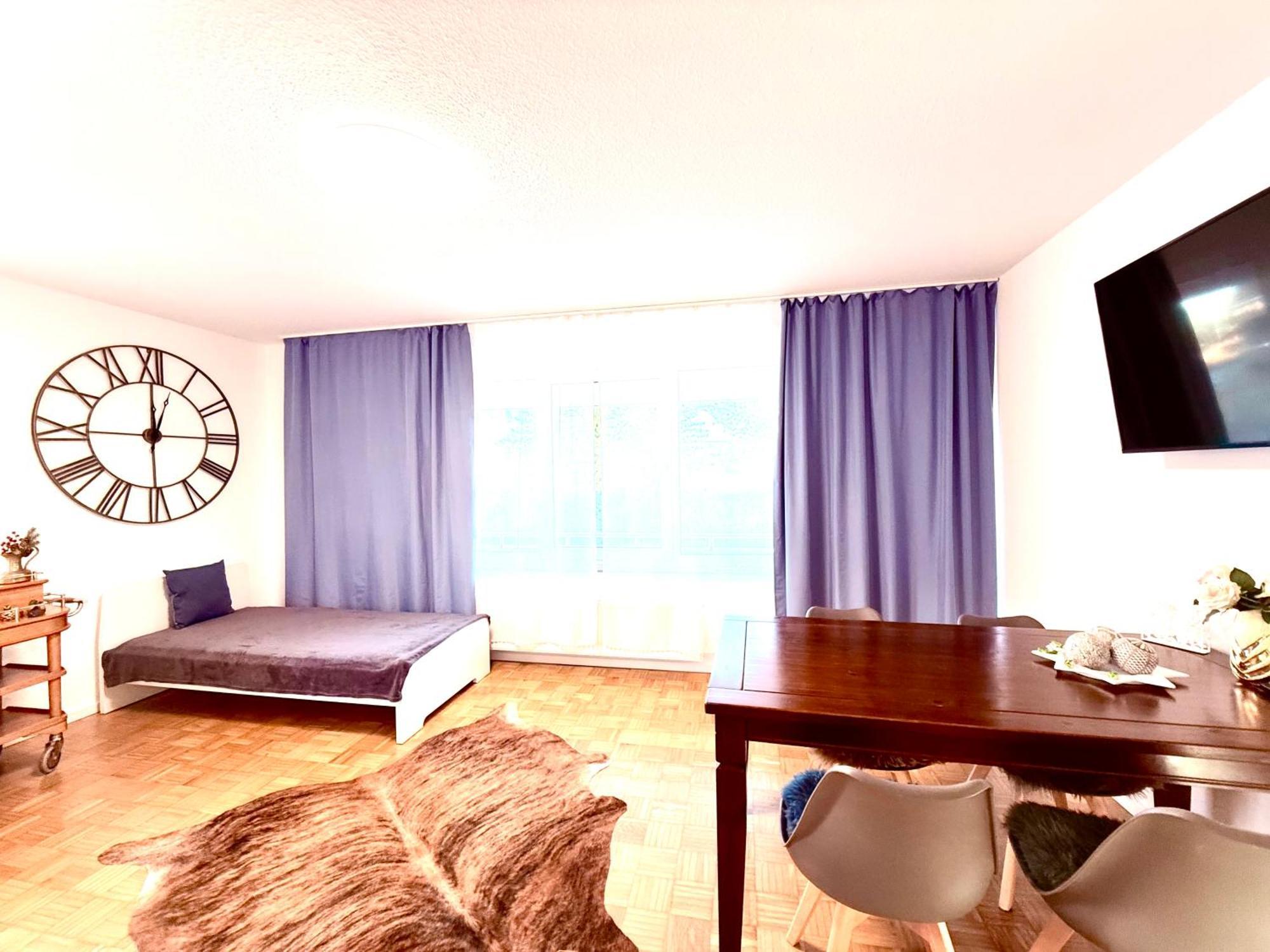 Welcometomessepremium Three Bedroom Apartment